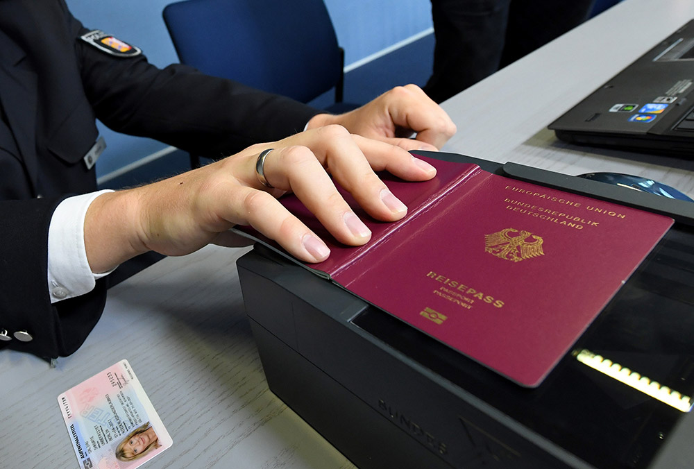 Buy Passport Online: What You Need to Know, the Risks Involved, and Legal Alternatives